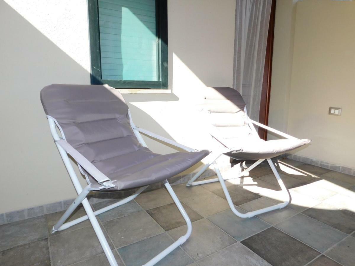 Appartement Diletta à Cala Liberotto Extérieur photo