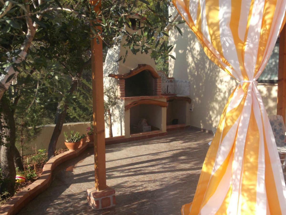 Appartement Diletta à Cala Liberotto Extérieur photo